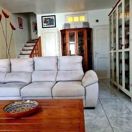 El Viejo Barco Holiday home *